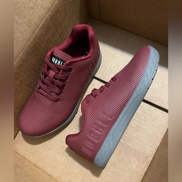 NOBULL Cabernet Superfabric Trainer new without box - Picture 6 of 8